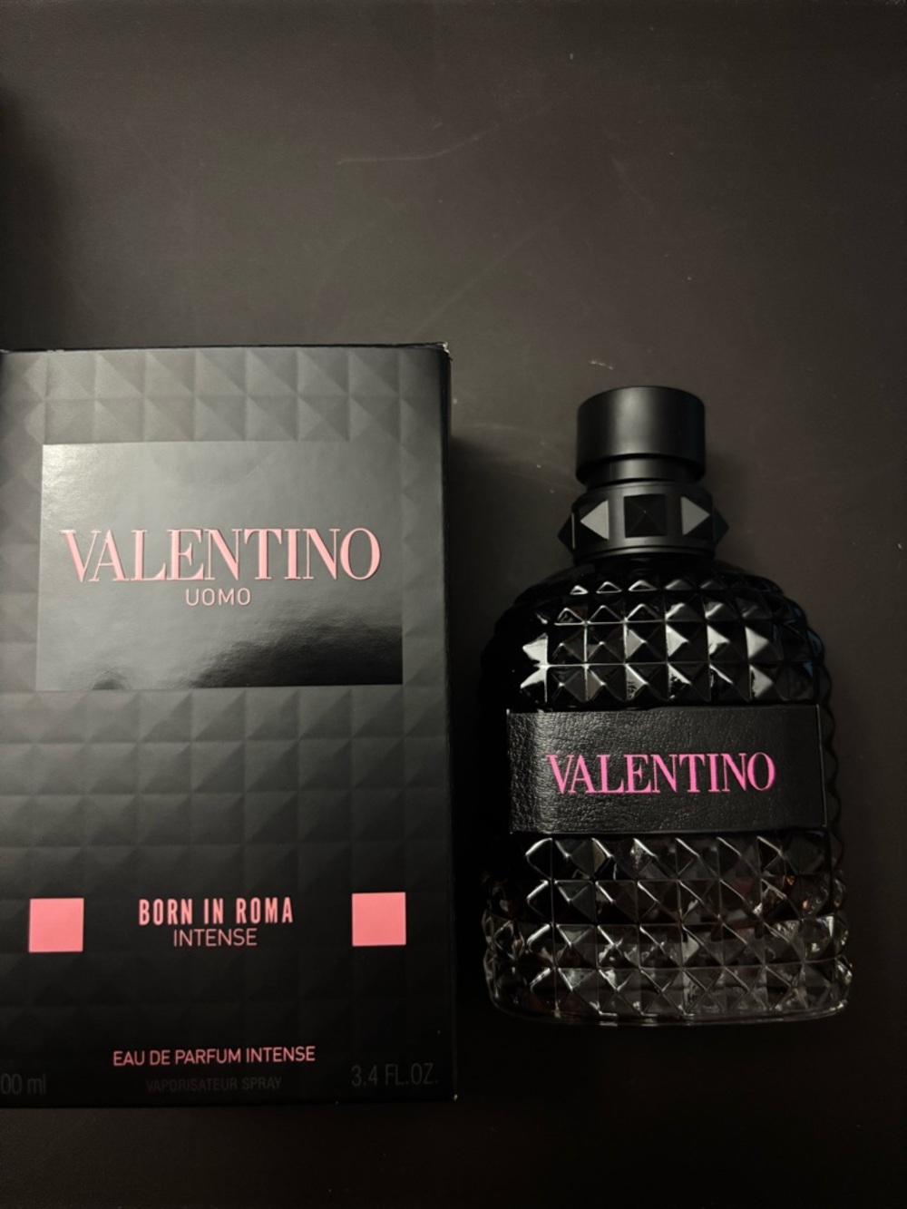 Valentino Born In Roma Intense - Picture 5 of 7